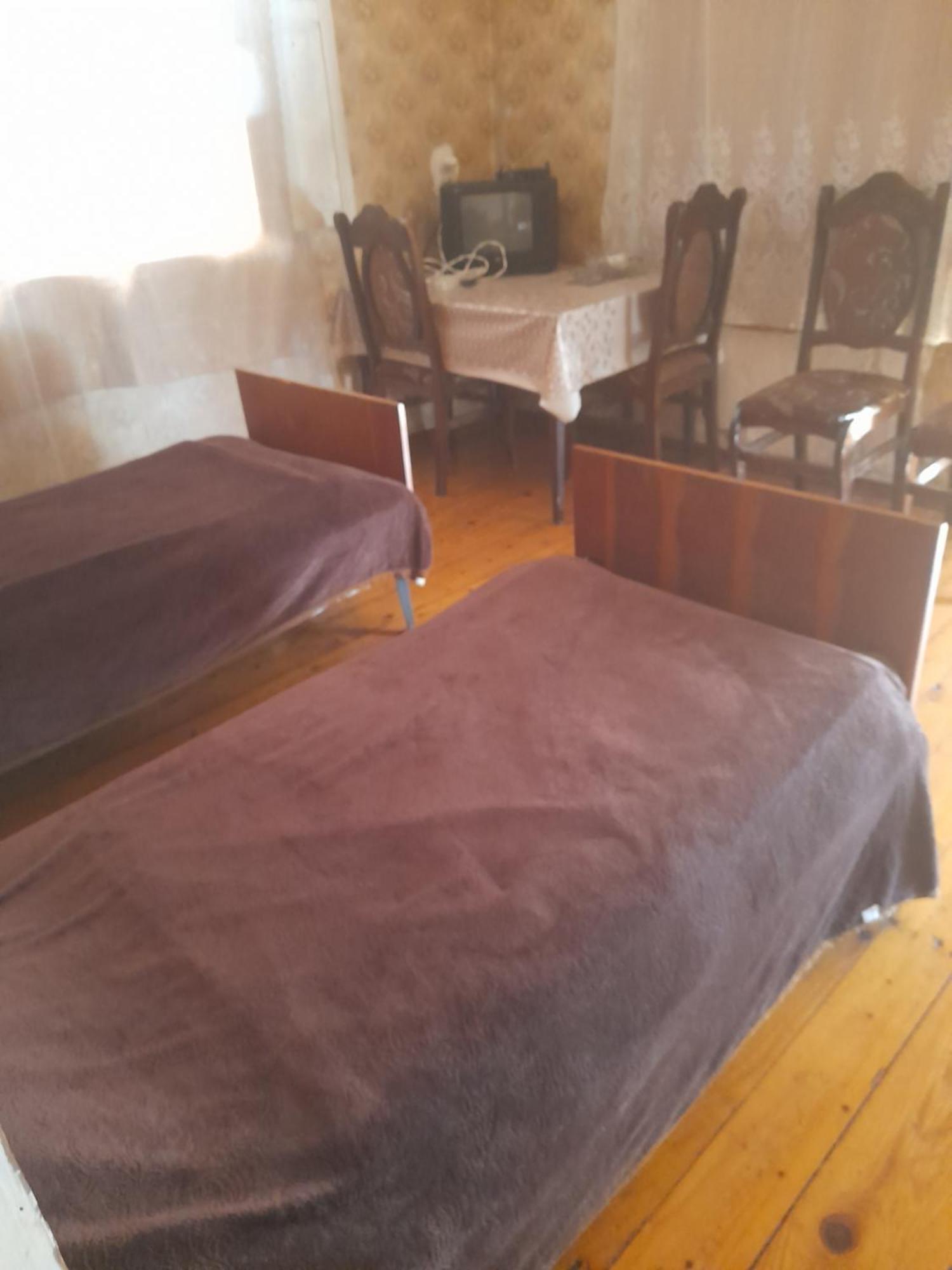 Levani'S Guesthouse Zugdidi Exterior photo